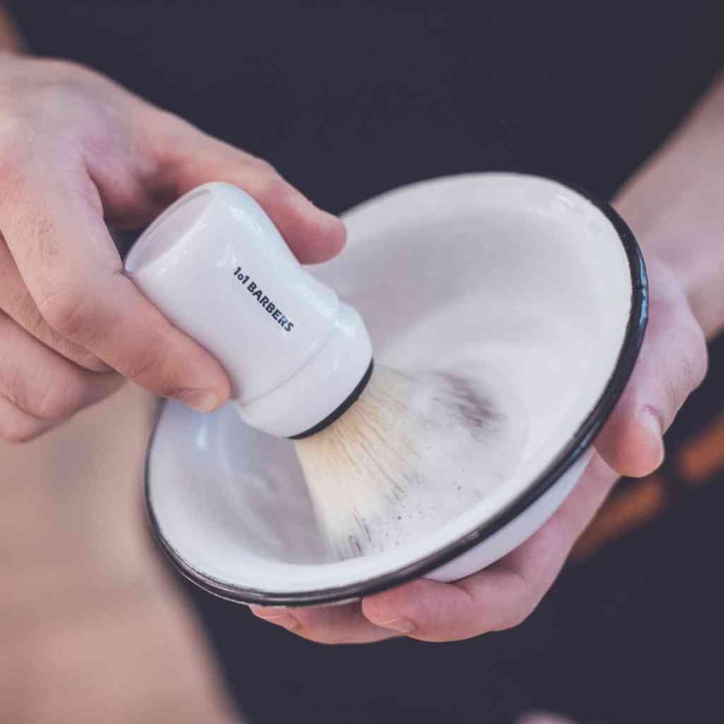 BARBERS SHAVING BRUSH PROFESSIONAL